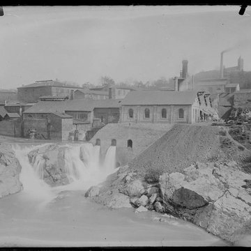 Centrale hydroélectrique n 1 du Saut du Tarn à Saint-Juéry