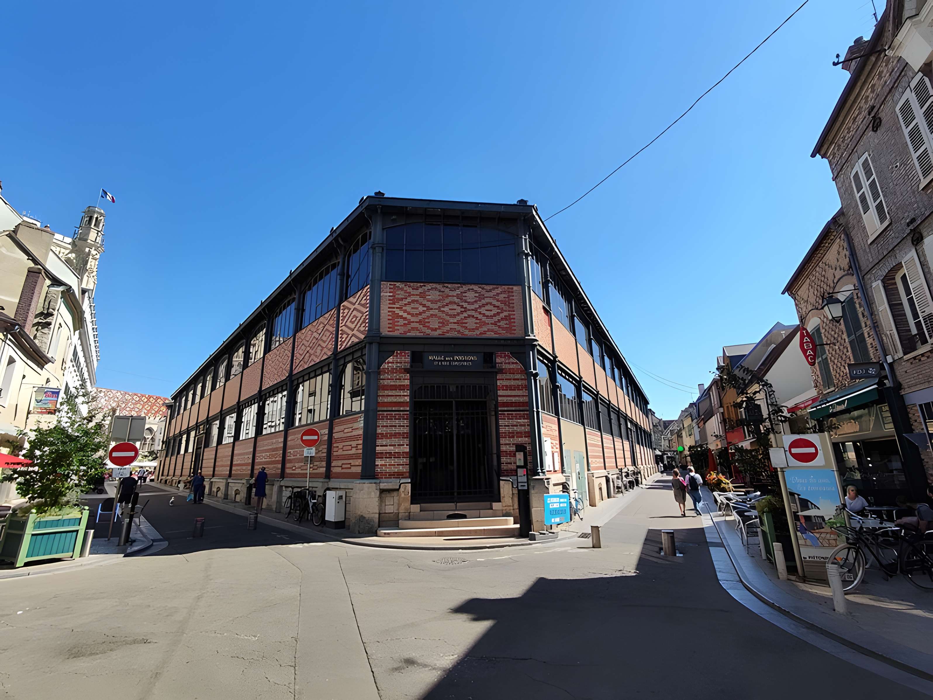 Marché couvert de Sens