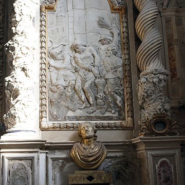 Chapelle de la confrérie des Pénitents-Gris dAigues-Mortes