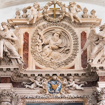 Chapelle de la confrérie des Pénitents-Gris dAigues-Mortes