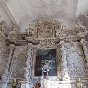 Chapelle de la confrérie des Pénitents-Gris dAigues-Mortes