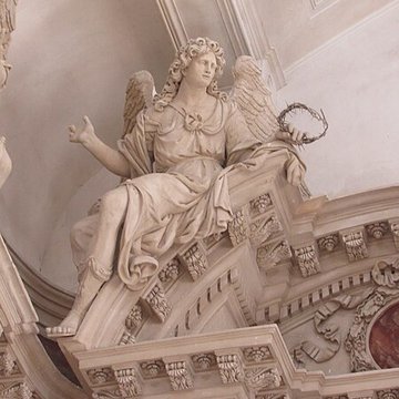 Chapelle de la confrérie des Pénitents-Gris dAigues-Mortes