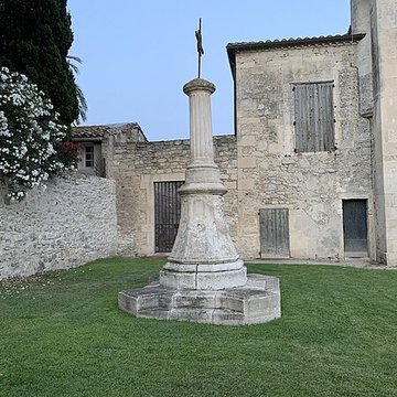 Chapelle de la confrérie des Pénitents-Gris dAigues-Mortes