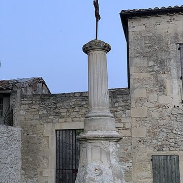 Chapelle de la confrérie des Pénitents-Gris dAigues-Mortes