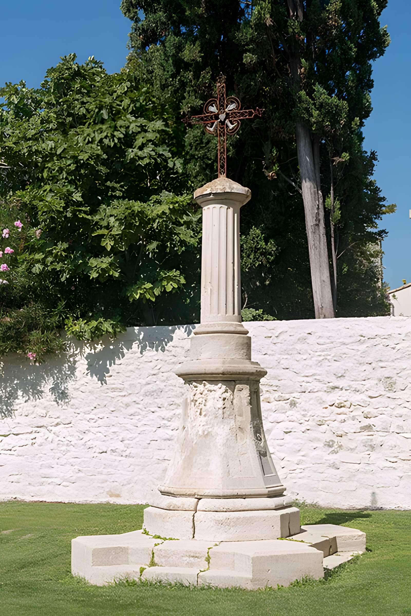 Chapelle de la confrérie des Pénitents-Gris d'Aigues-Mortes