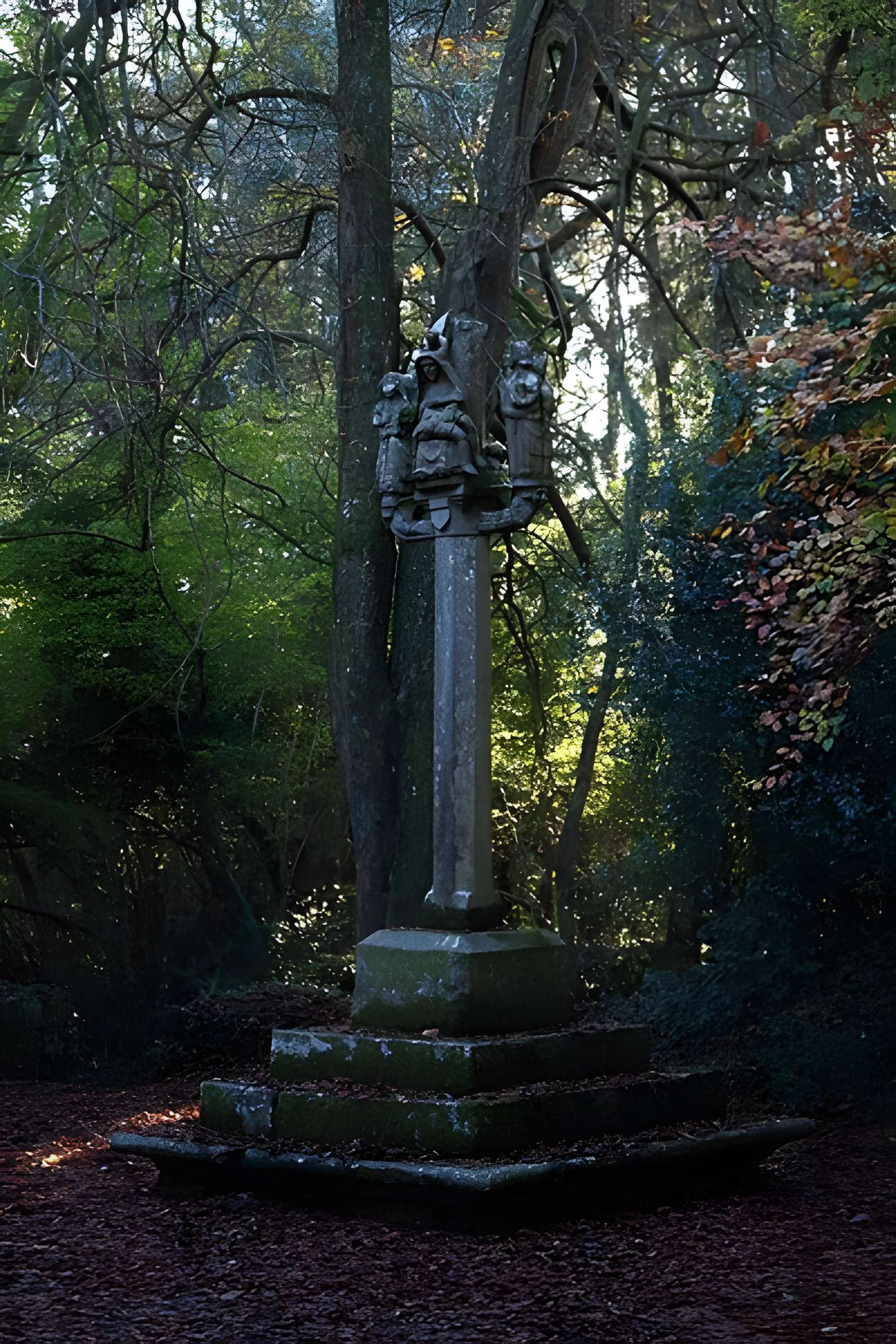 Chapelle de la Croix de Loqueffret