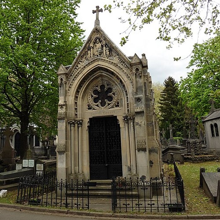 Photo de Chapelle de la famille Gonnet, située au cimetière de lEst