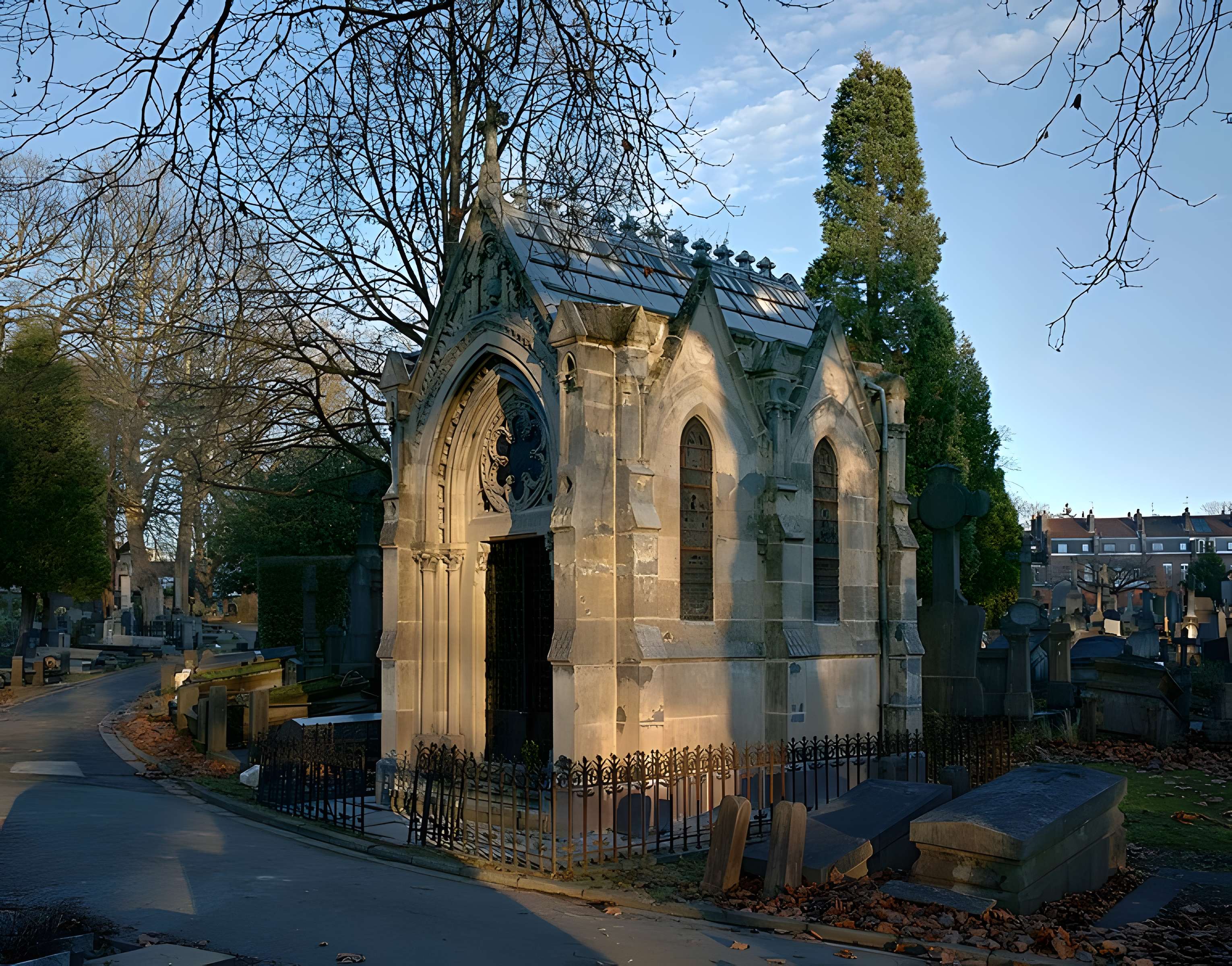 Chapelle de la famille Gonnet, située au cimetière de l'Est