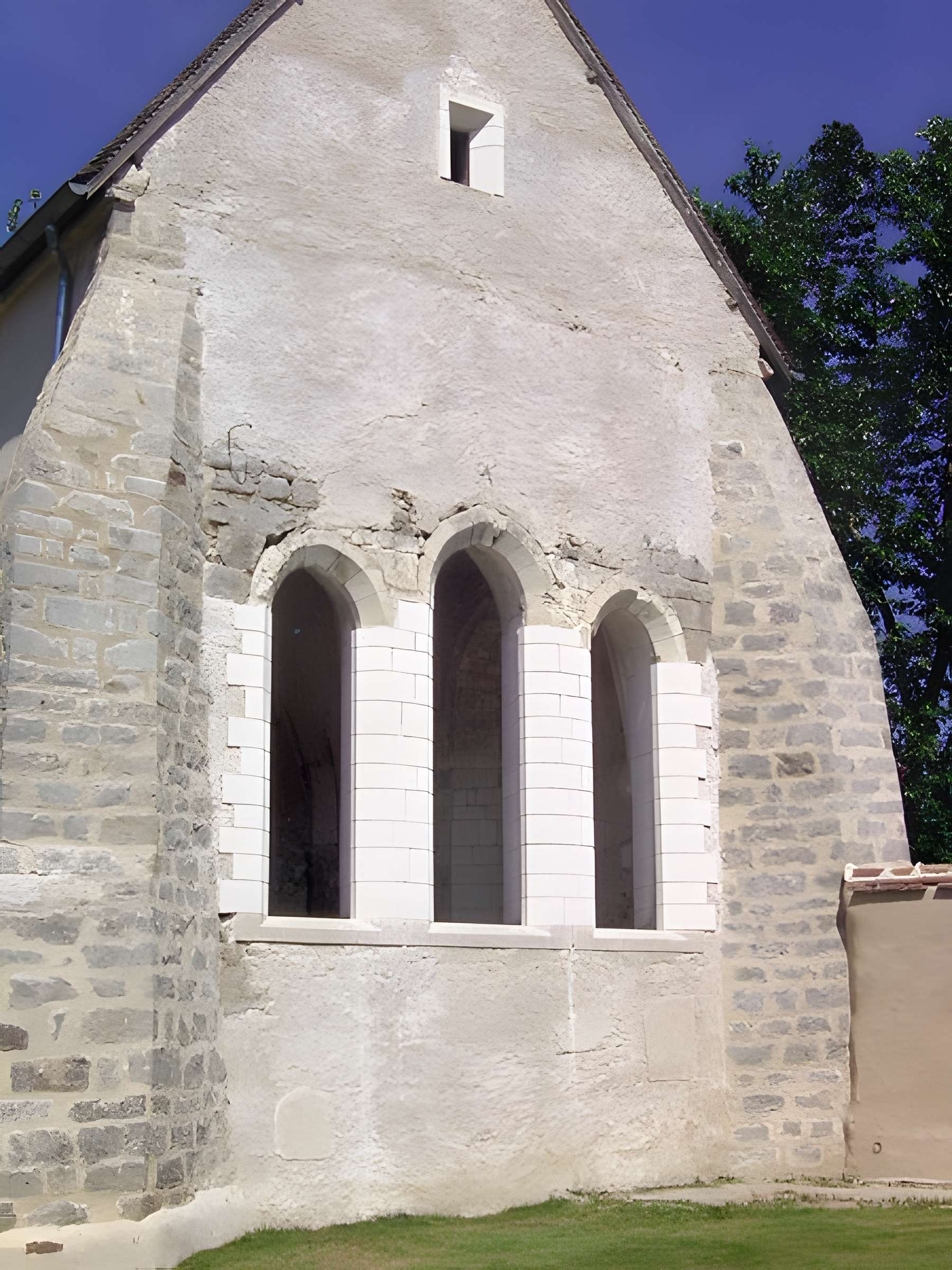 Chapelle de la Maladrerie de Saint-Julien-du-Sault 