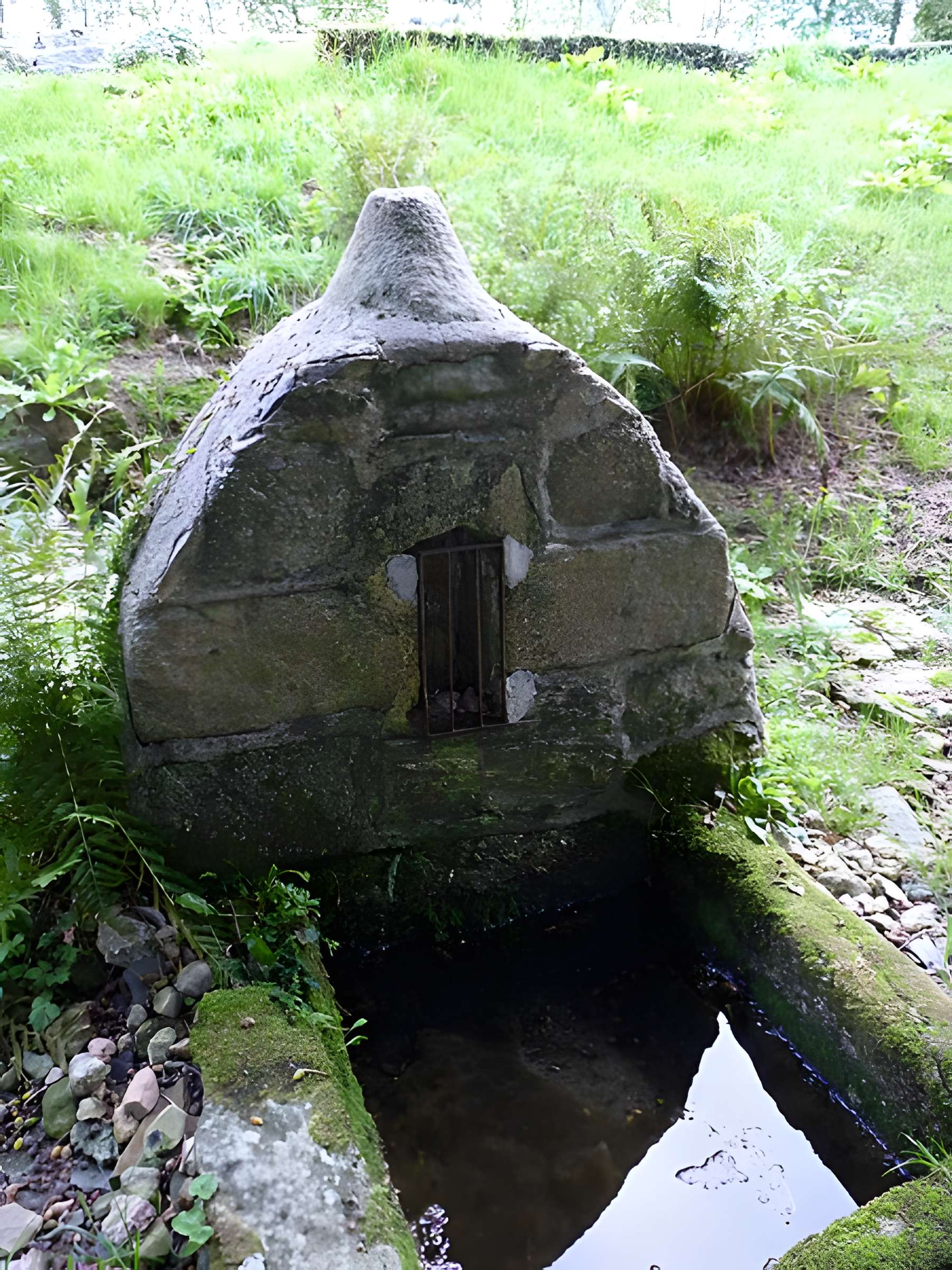 Chapelle de la Trinité de Canihuel