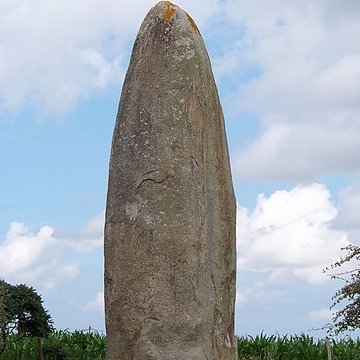 Menhir de Champ-Dolent à Dol-de-Bretagne