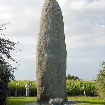 Menhir de Champ-Dolent à Dol-de-Bretagne