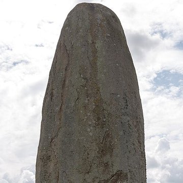 Menhir de Champ-Dolent à Dol-de-Bretagne