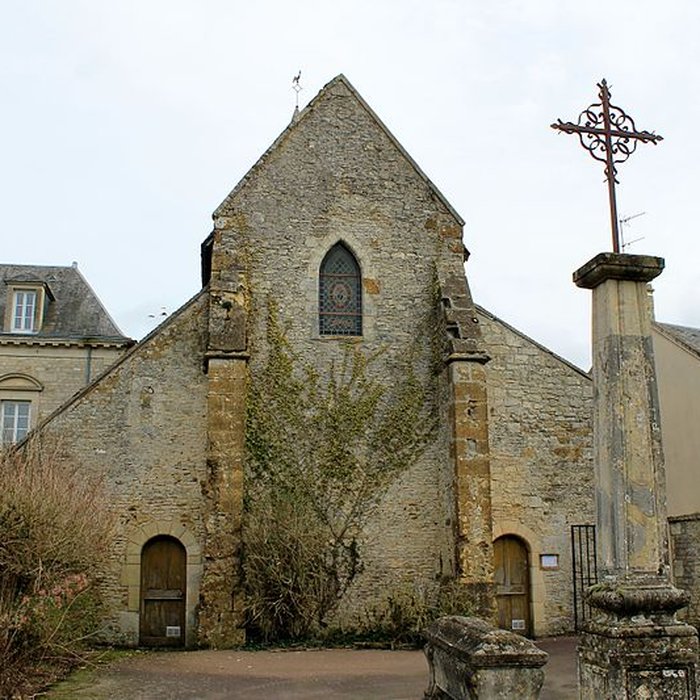 Photo de Chapelle de lhospice Saint-Jacques de Cesny-Bois-Halbout