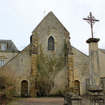Chapelle de lhospice Saint-Jacques de Cesny-Bois-Halbout