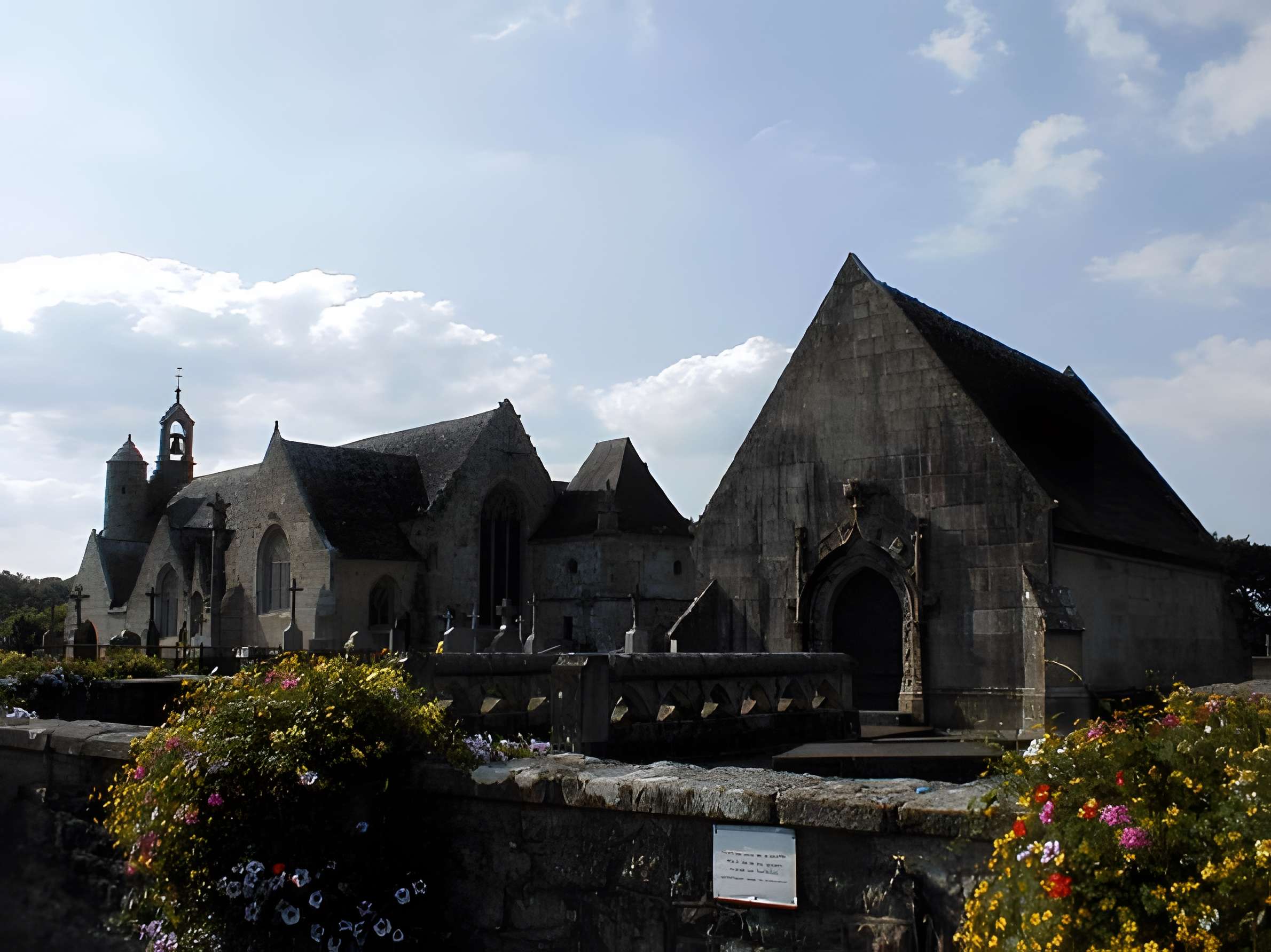 Chapelle de Locmaria de Belle-Isle-en-Terre
