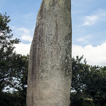 Menhir de Kerveatoux, ou de Kerloas