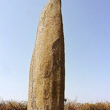 Menhir de Kerveatoux, ou de Kerloas