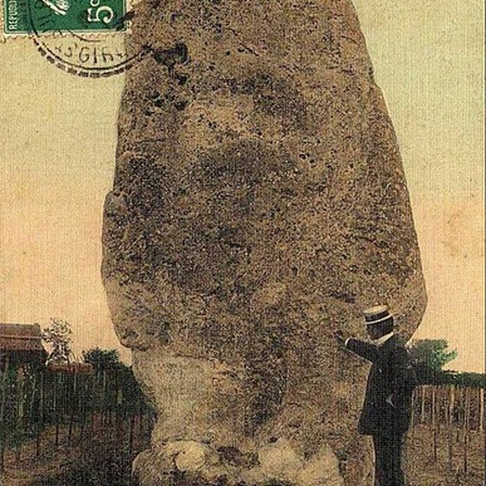 Photo de Menhir de Peyrefitte à Saint-Sulpice-de-Faleyrens
