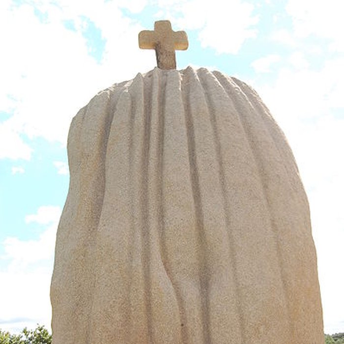 Photo de Menhir de Saint-Uzec à Pleumeur-Bodou