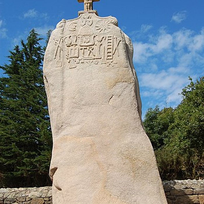 Photo de Menhir de Saint-Uzec à Pleumeur-Bodou