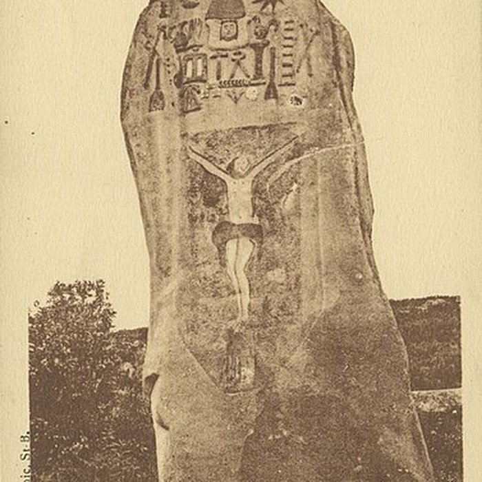 Photo de Menhir de Saint-Uzec à Pleumeur-Bodou