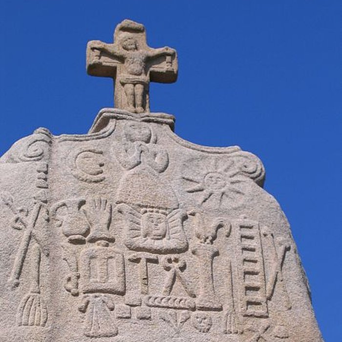 Photo de Menhir de Saint-Uzec à Pleumeur-Bodou