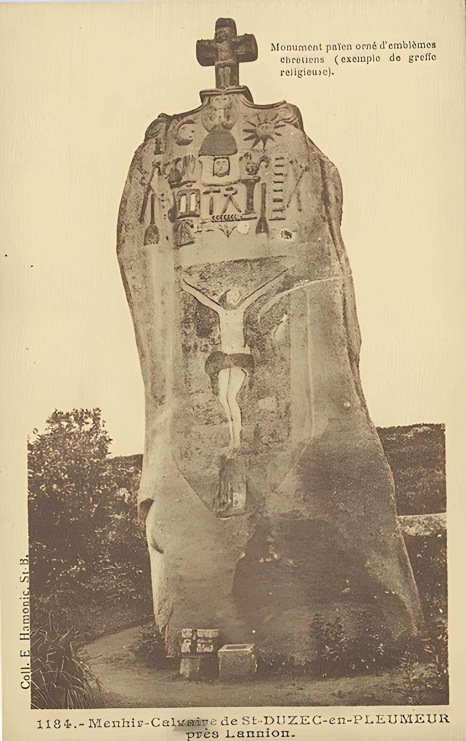 Menhir de Saint-Uzec à Pleumeur-Bodou