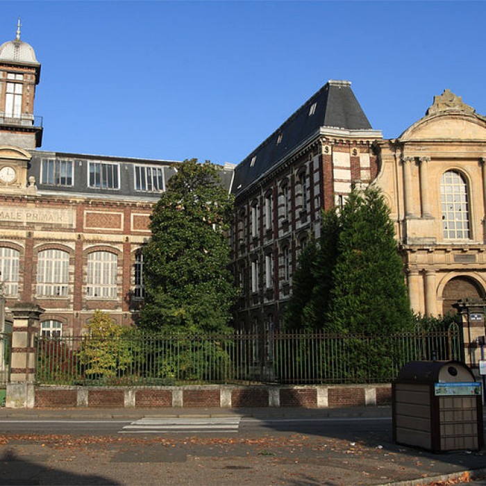 Photo de Ancienne chapelle Saint-Yon, dépendant actuellement du C.E.S. Alexis-Carrel