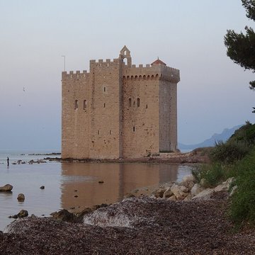 Château fort ou ancien monastère de Lérins