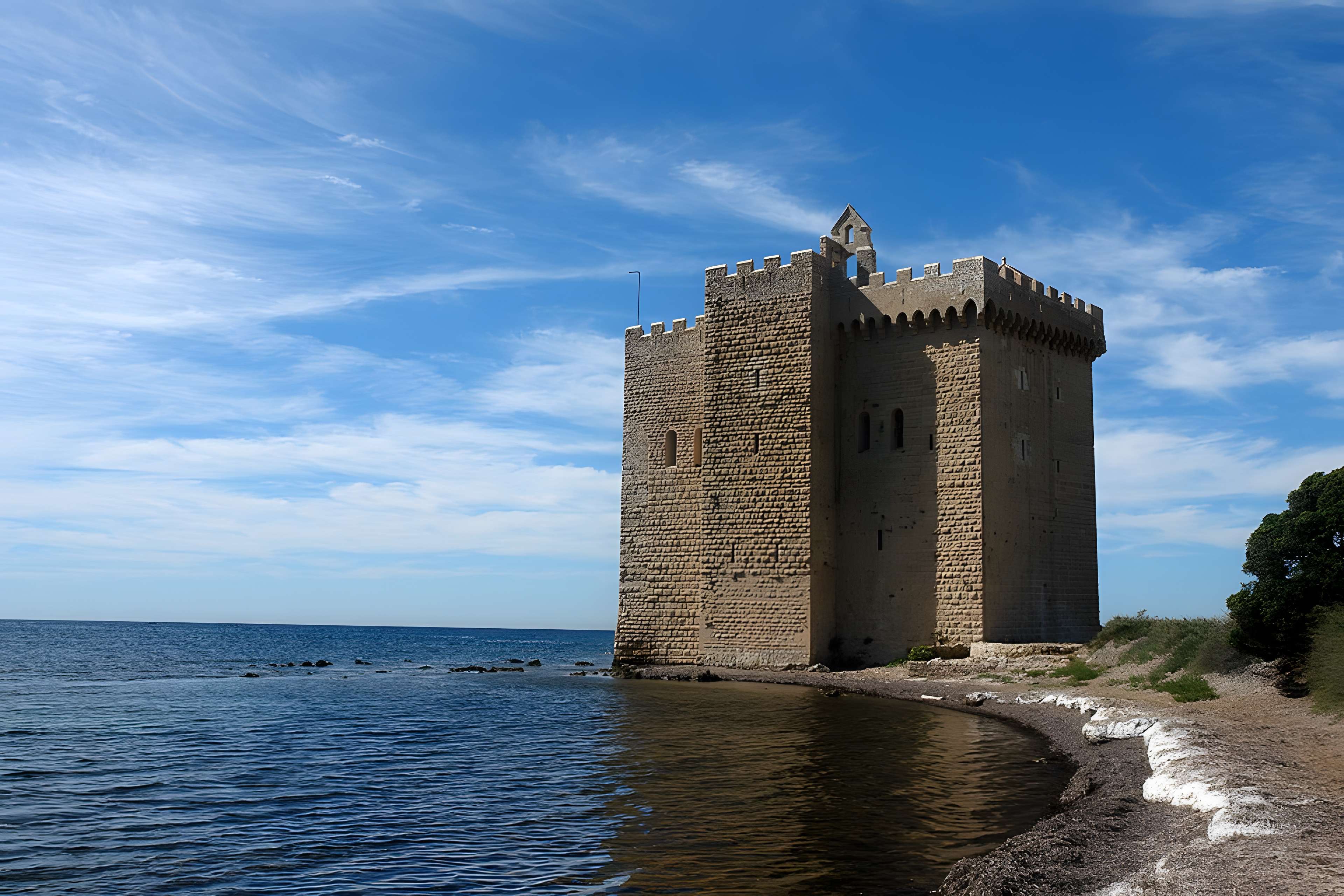 Château fort ou ancien monastère de Lérins