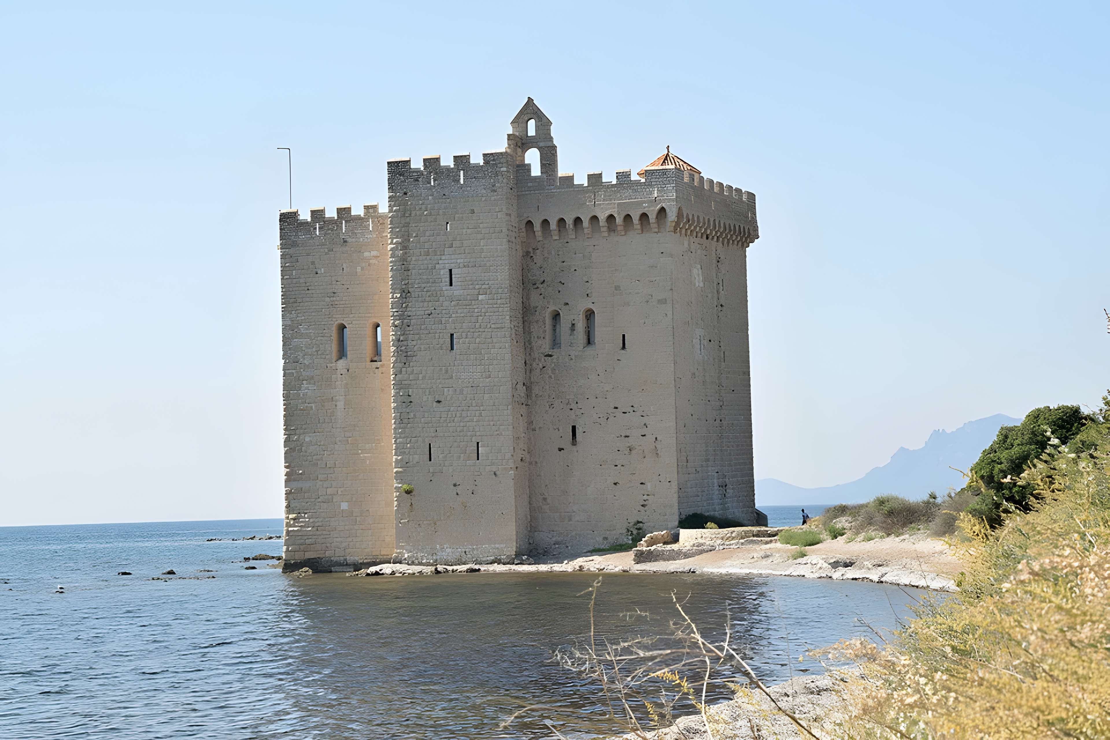 Château fort ou ancien monastère de Lérins