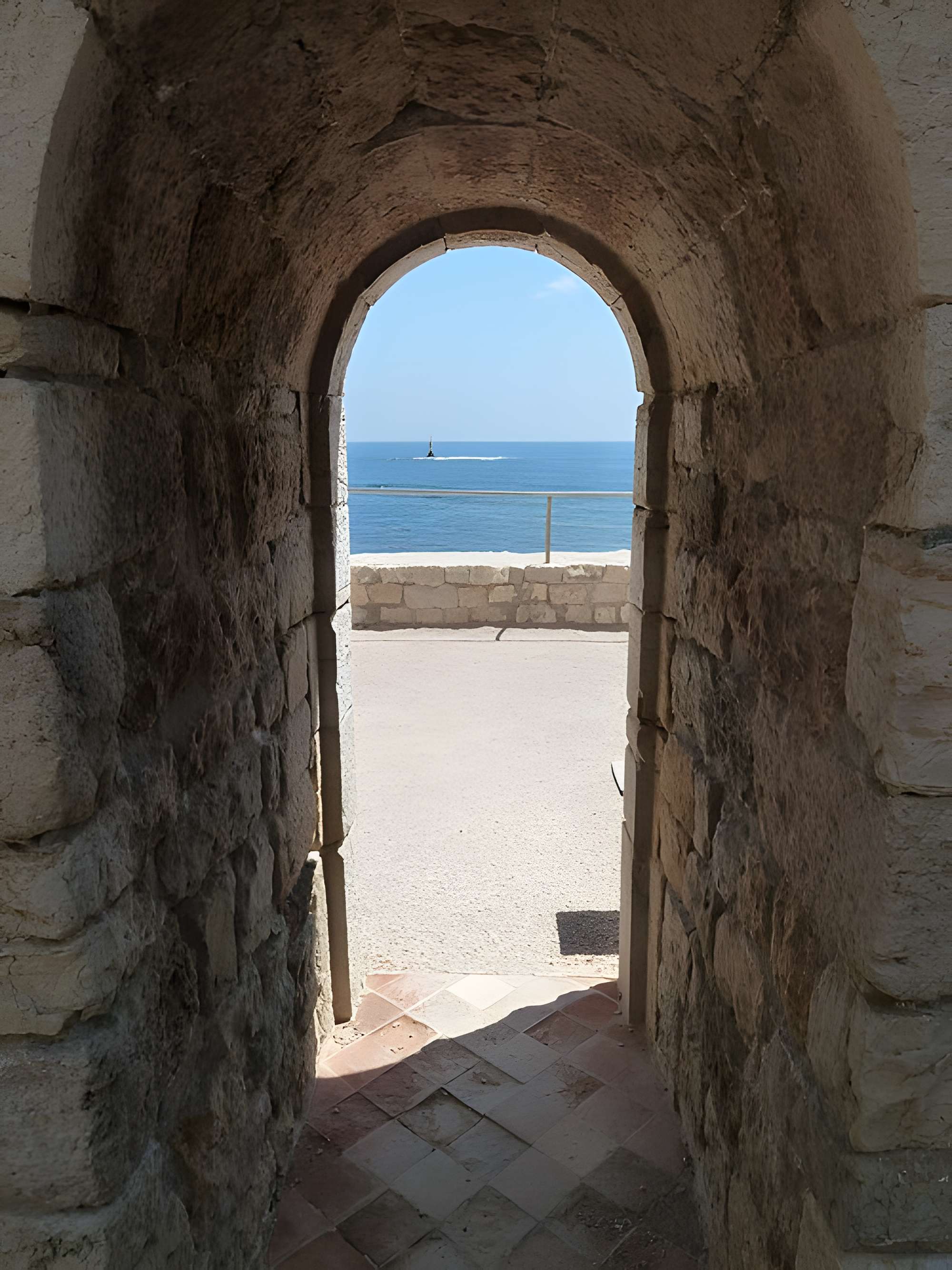 Château fort ou ancien monastère de Lérins