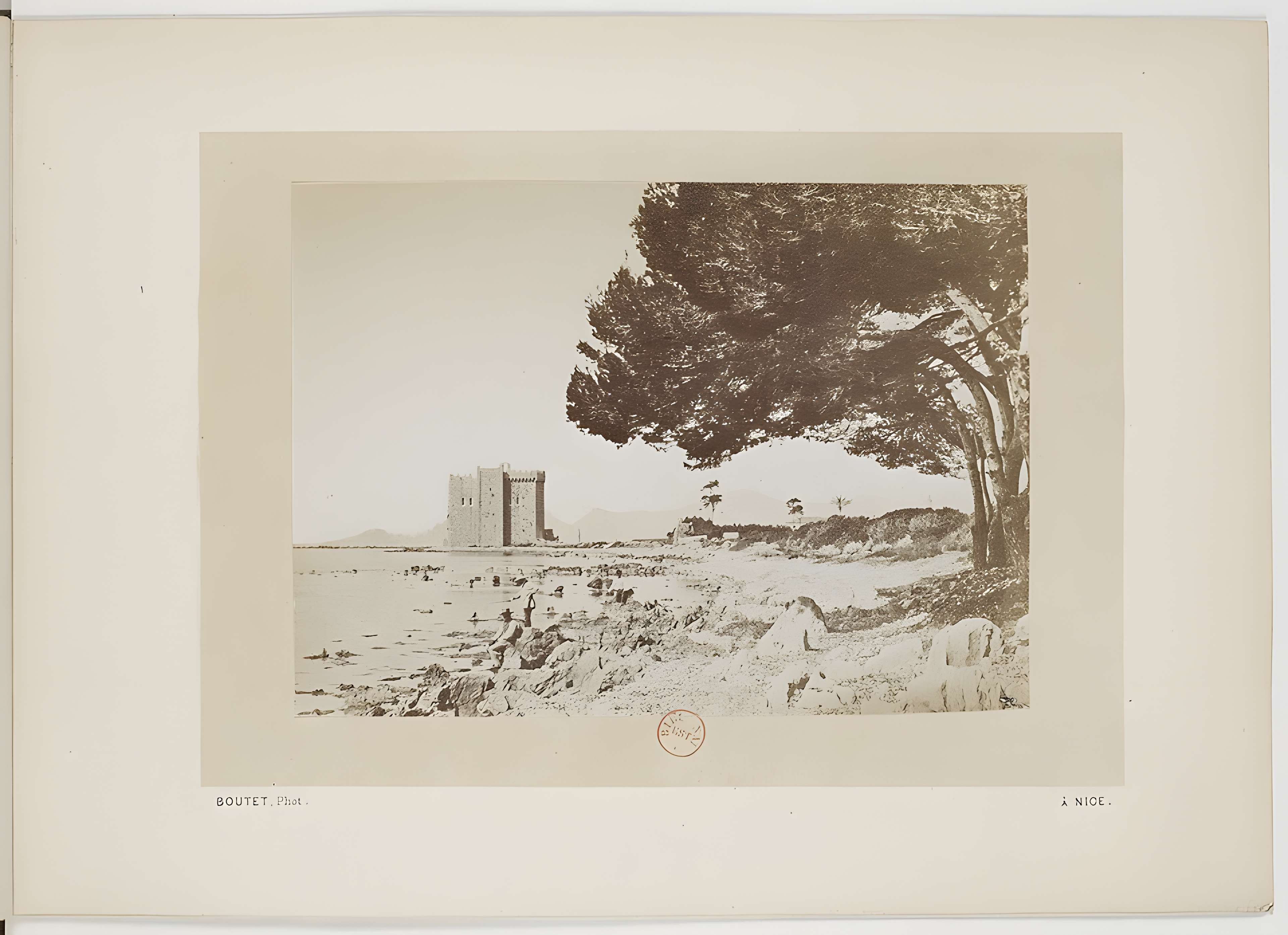 Château fort ou ancien monastère de Lérins