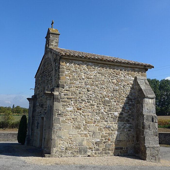 Photo de Chapelle du cimetière dUpie