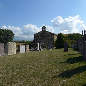 Chapelle du cimetière dUpie