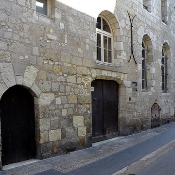 Ancienne chapelle du Petit-Saint-Martin, actuellement annexe de lEcole des Beaux-Arts de Tours