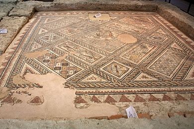 Photo de Mosaïque au dieu Océan du domaine de Saint-Girons