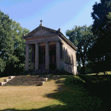 Chapelle expiatoire du Champ-des-Martyrs à Brech