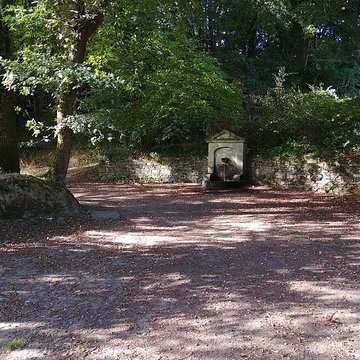 Chapelle expiatoire du Champ-des-Martyrs à Brech
