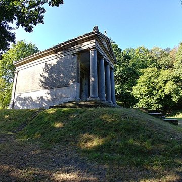 Chapelle expiatoire du Champ-des-Martyrs à Brech