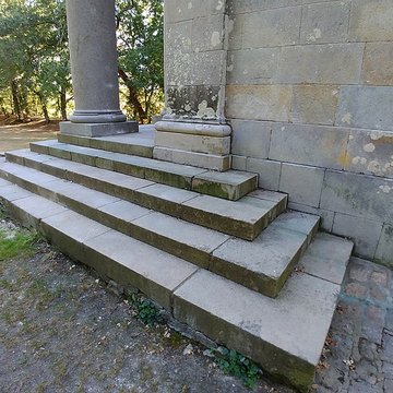 Chapelle expiatoire du Champ-des-Martyrs à Brech