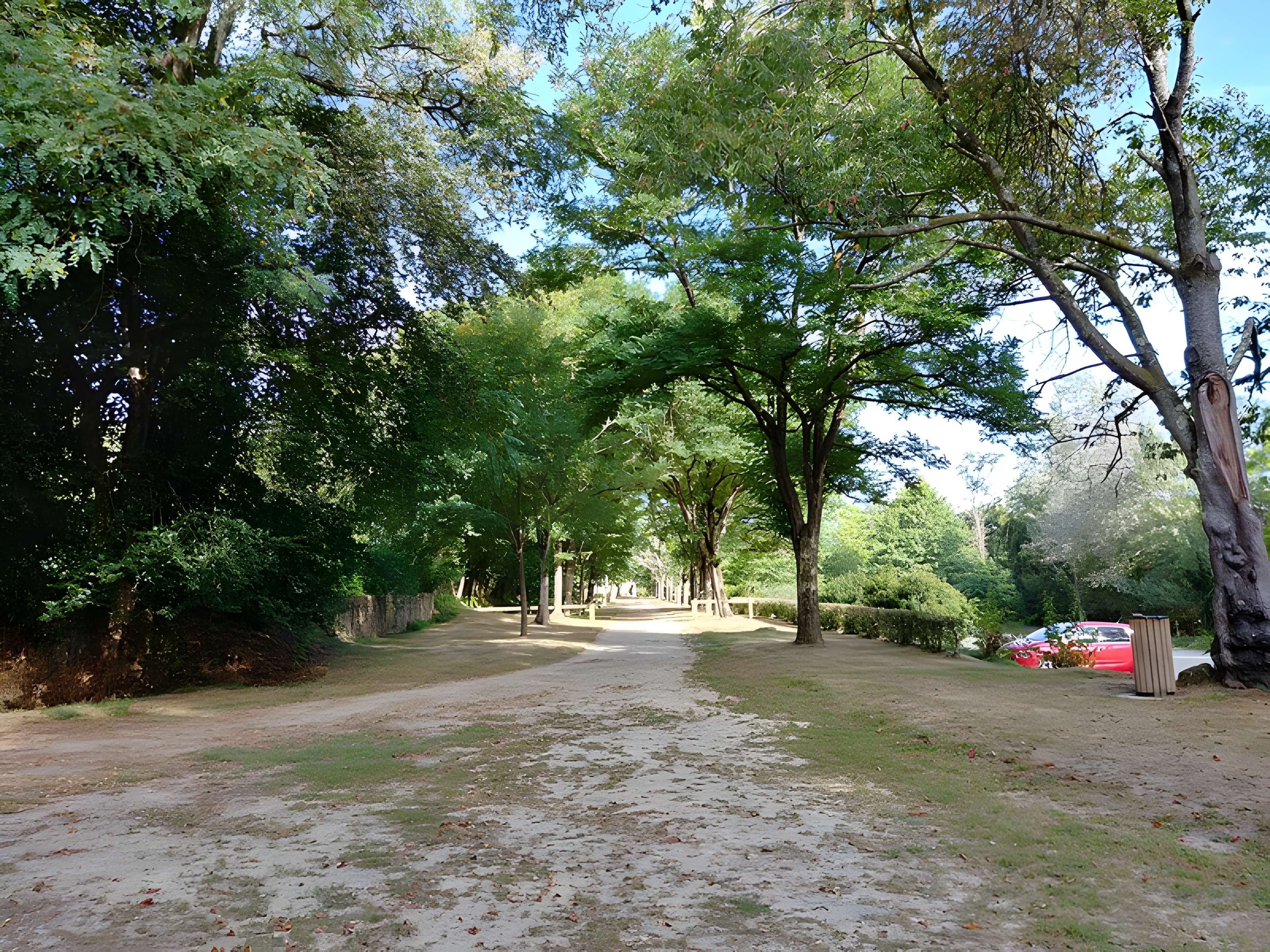Chapelle expiatoire du Champ-des-Martyrs à Brech