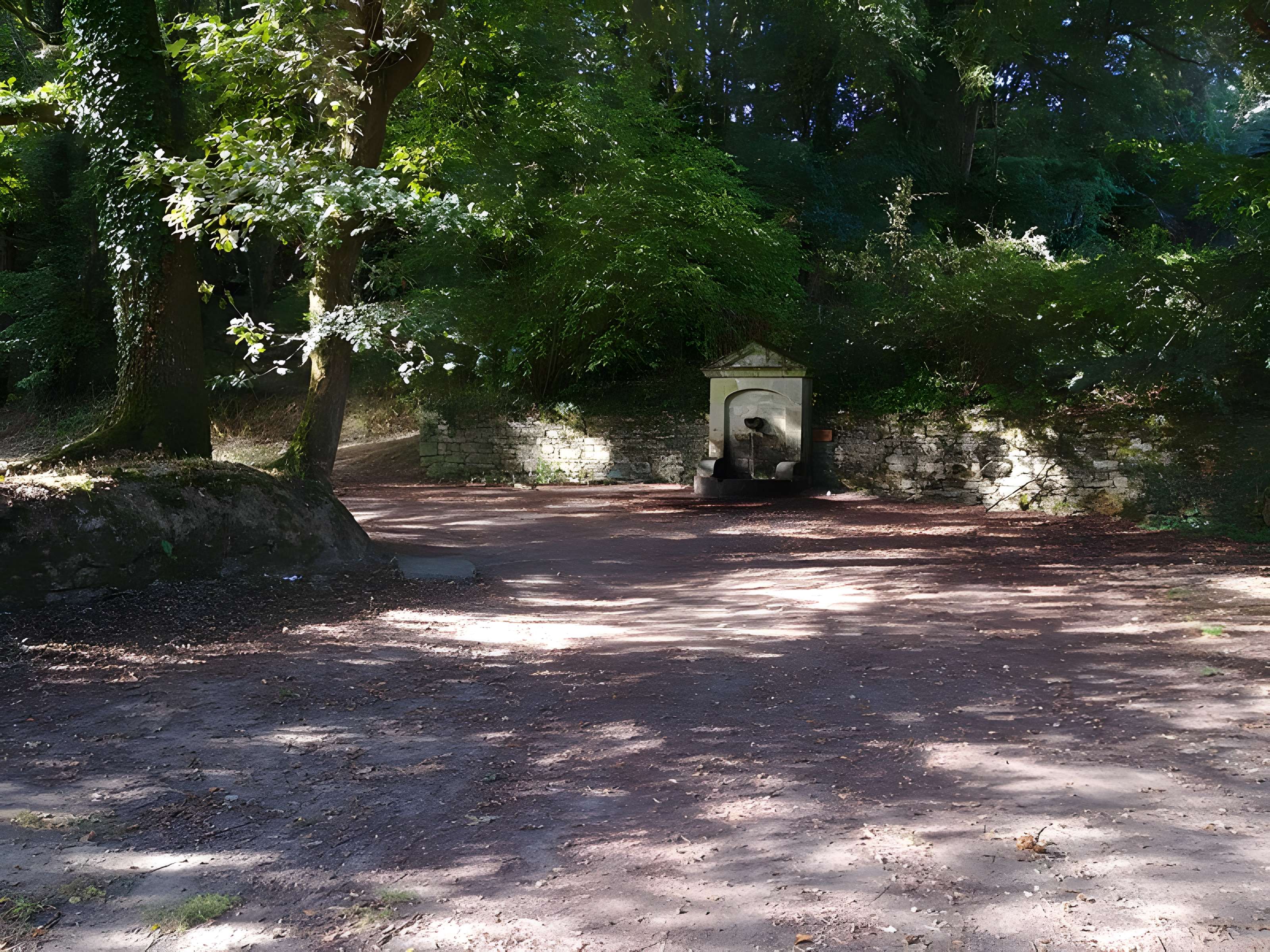 Chapelle expiatoire du Champ-des-Martyrs à Brech