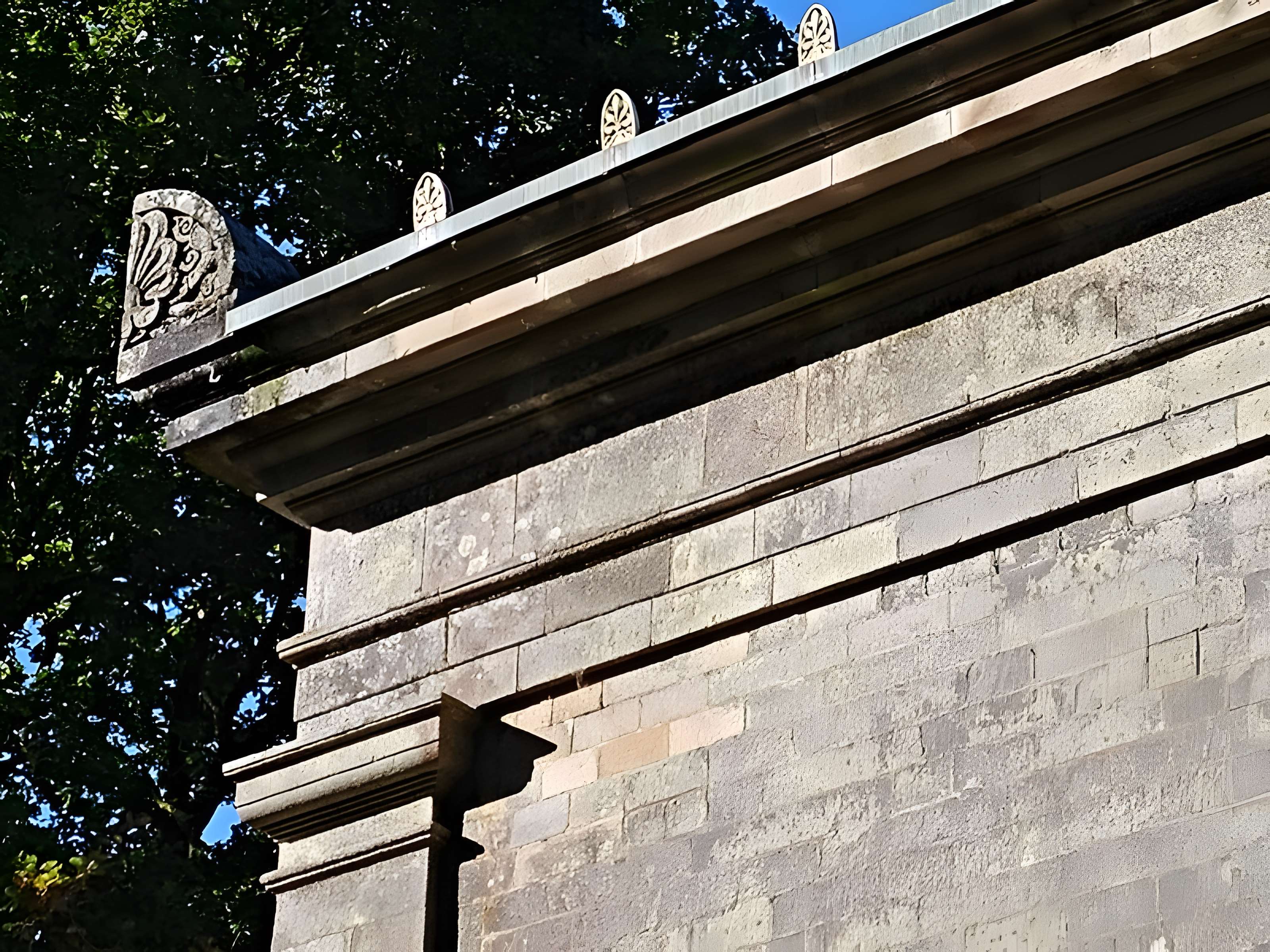 Chapelle expiatoire du Champ-des-Martyrs à Brech
