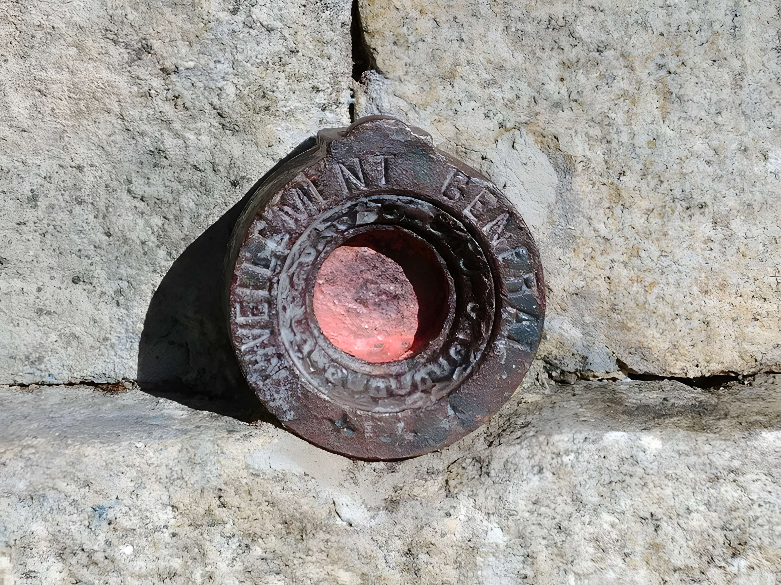 Chapelle expiatoire du Champ-des-Martyrs à Brech