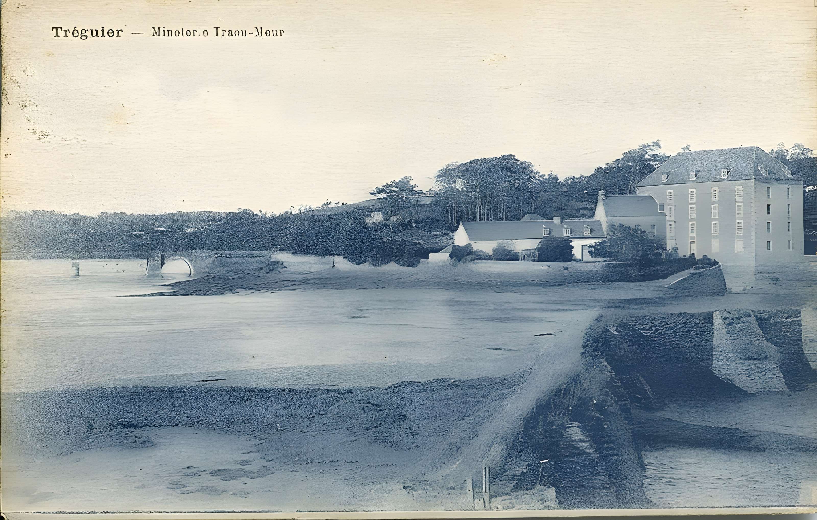 Moulin à marée de Traou Meur à Pleudaniel