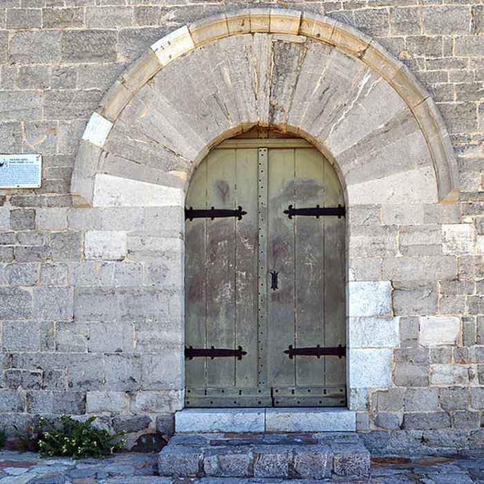 Photo de Chapelle de style roman vieille