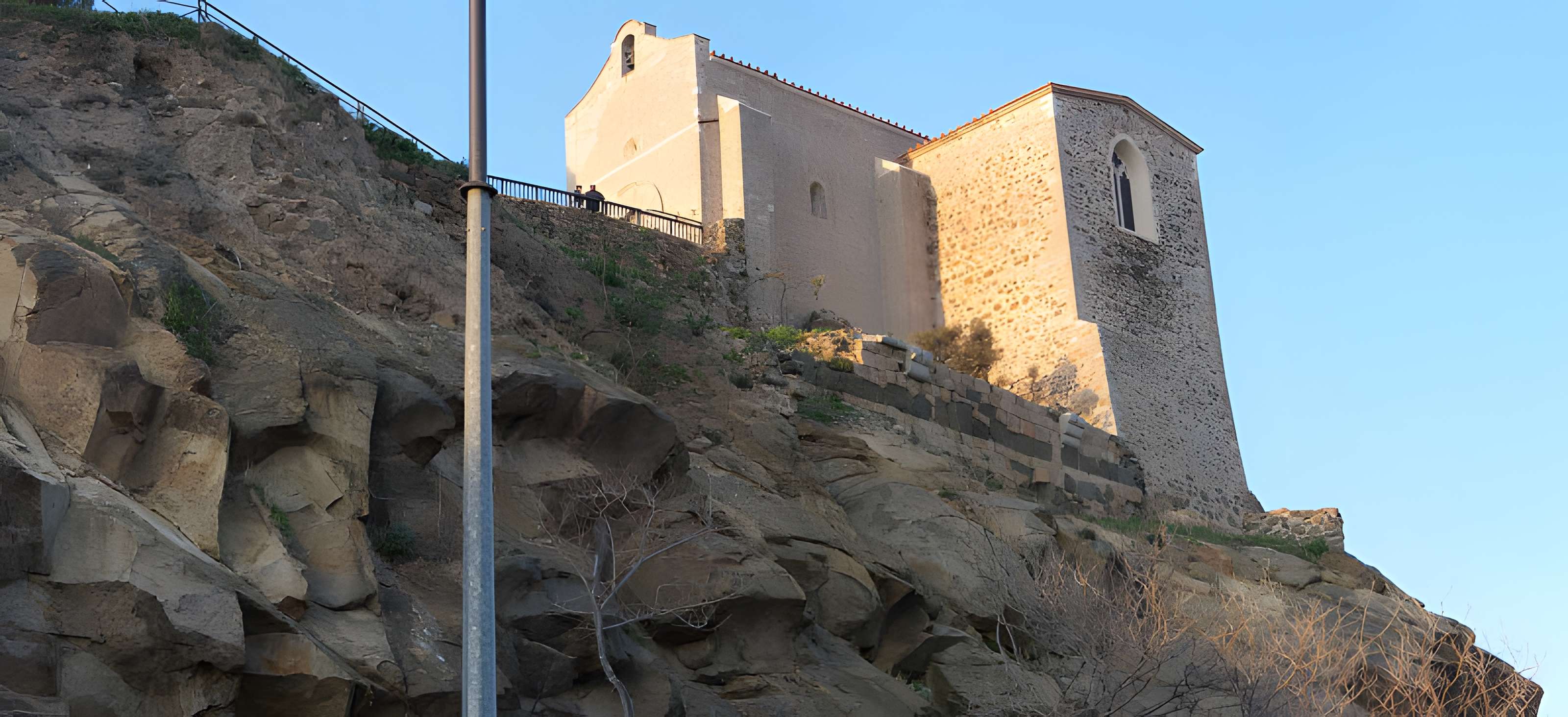 Chapelle de style roman (vieille)