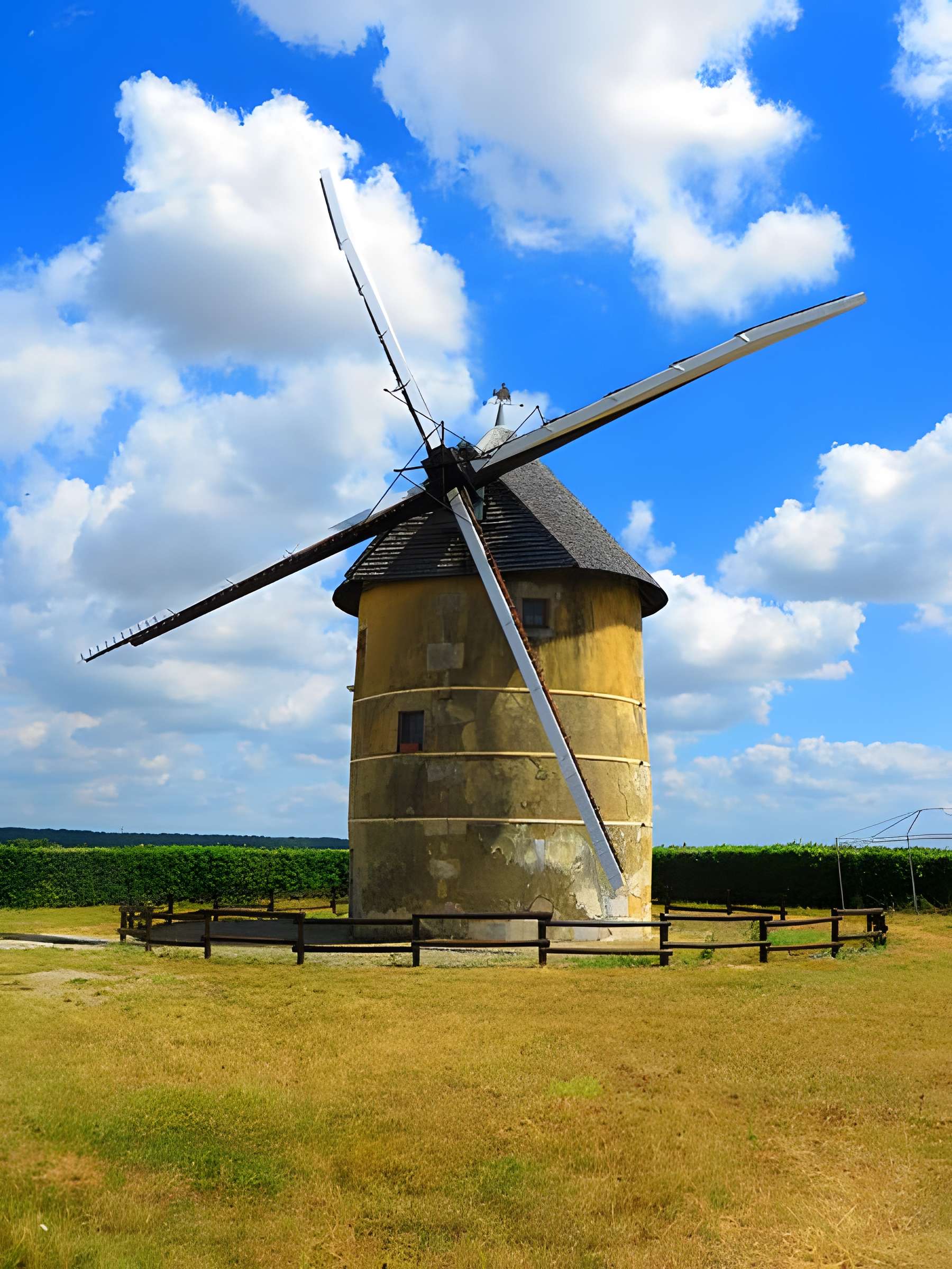 Moulin à vent Dautin à Migé